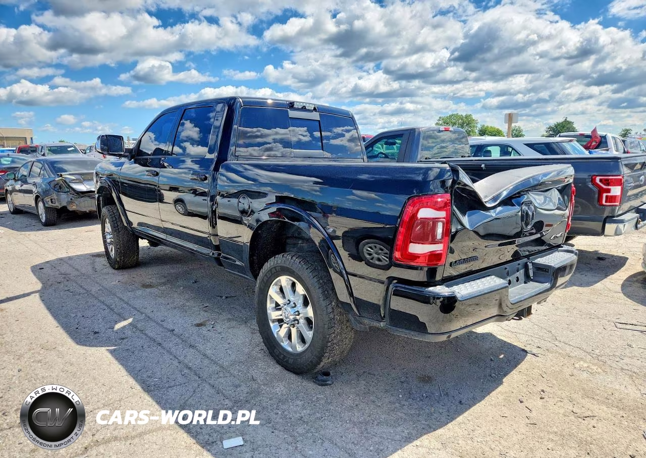 2019 Ram 2500 Laramie VIN:3C6UR5FL3KG713826 - 2