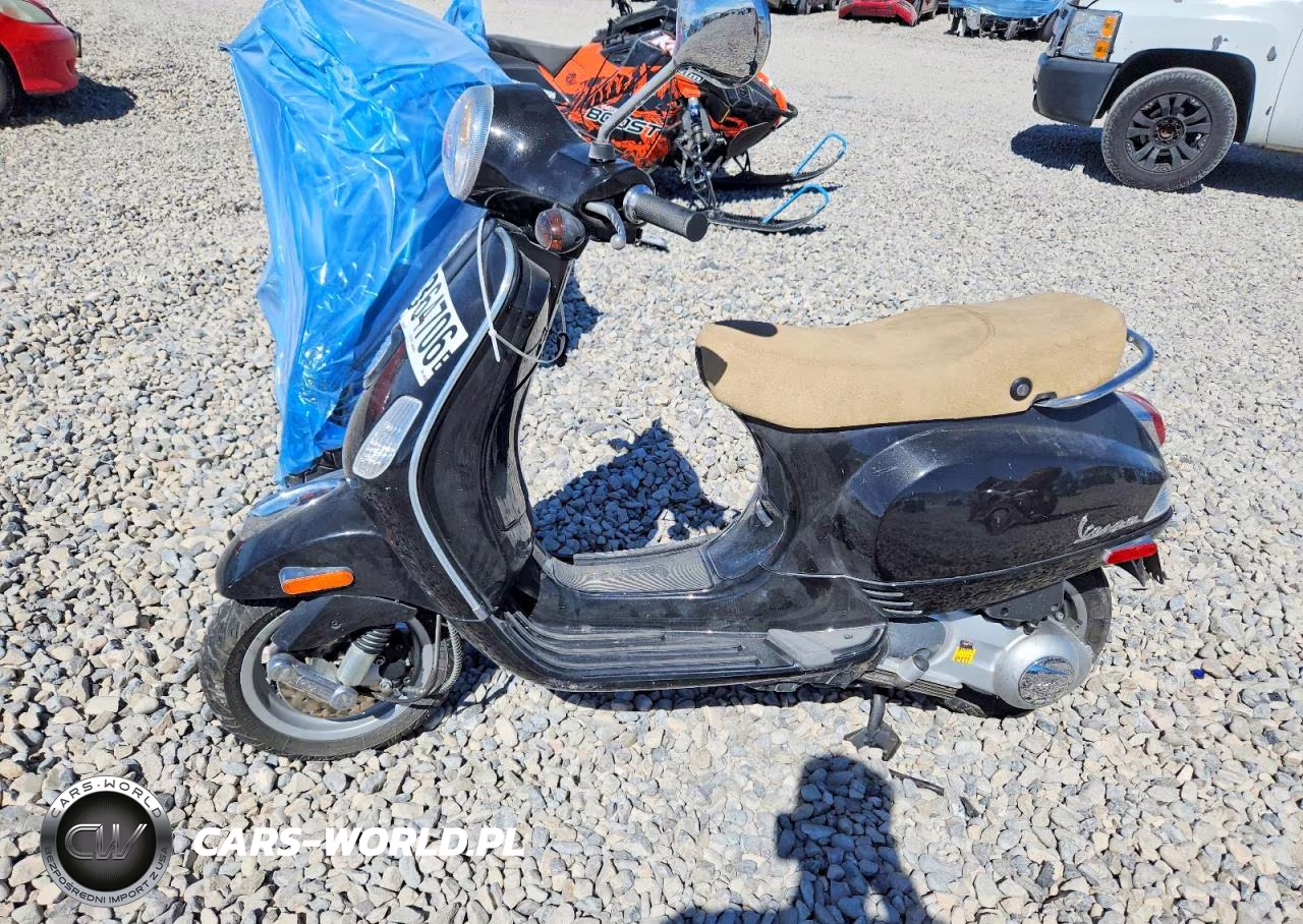 2013 Vespa Lx 150Ie VIN:ZAPM688F8D5003890 - 3