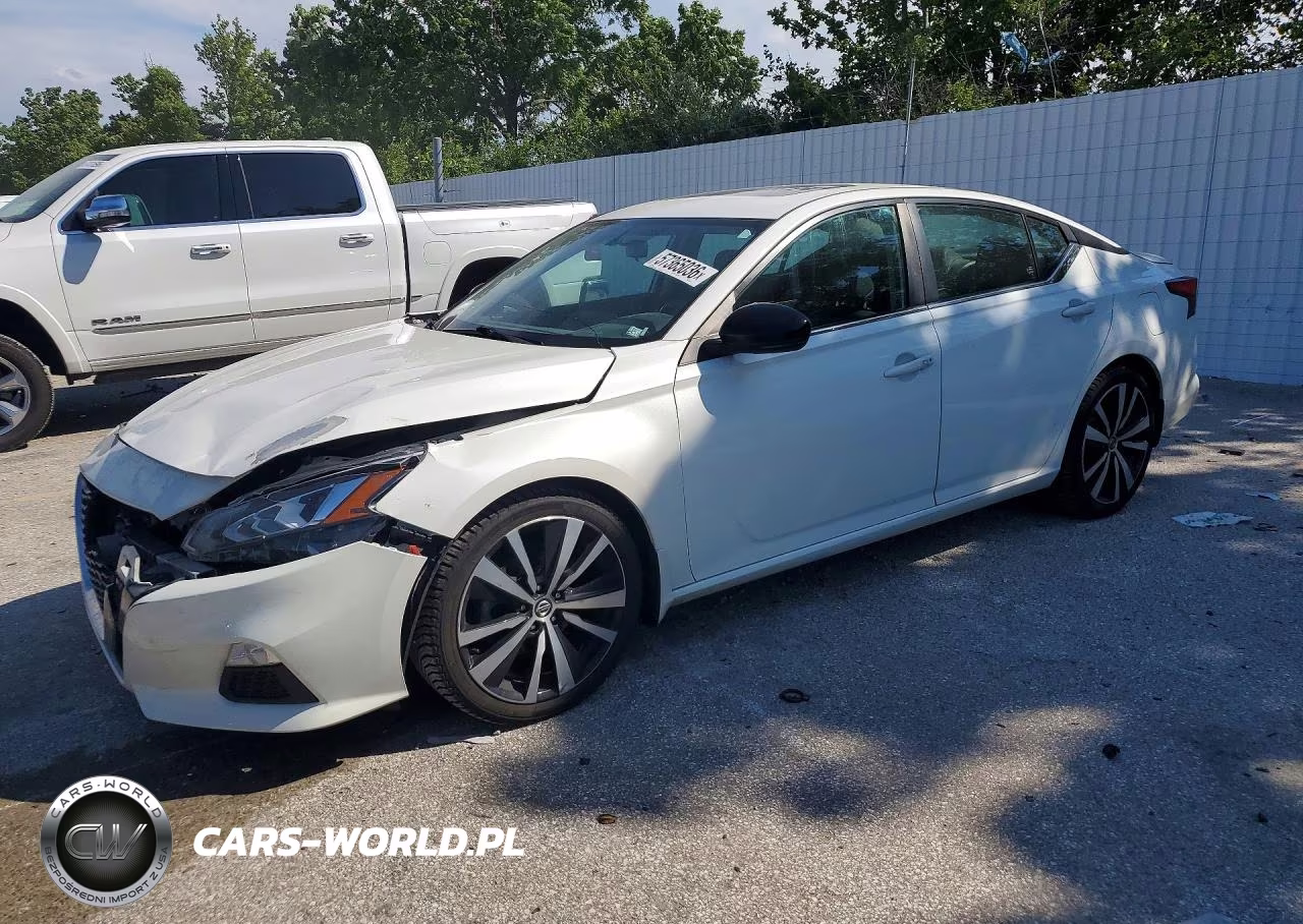 2019 Nissan Altima Sr