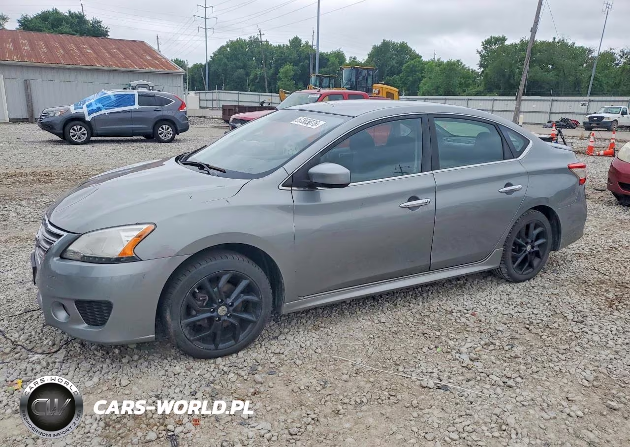 2013 Nissan Sentra S – zdjęcie 1 z 12