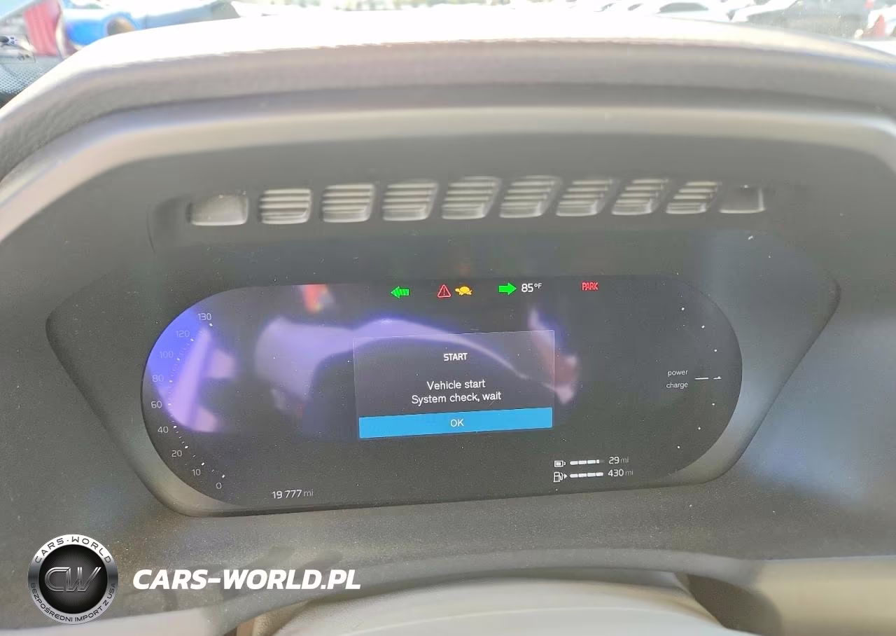 2023 Volvo Xc90 Plus VIN:YV4H60CW9P1910250 - 9