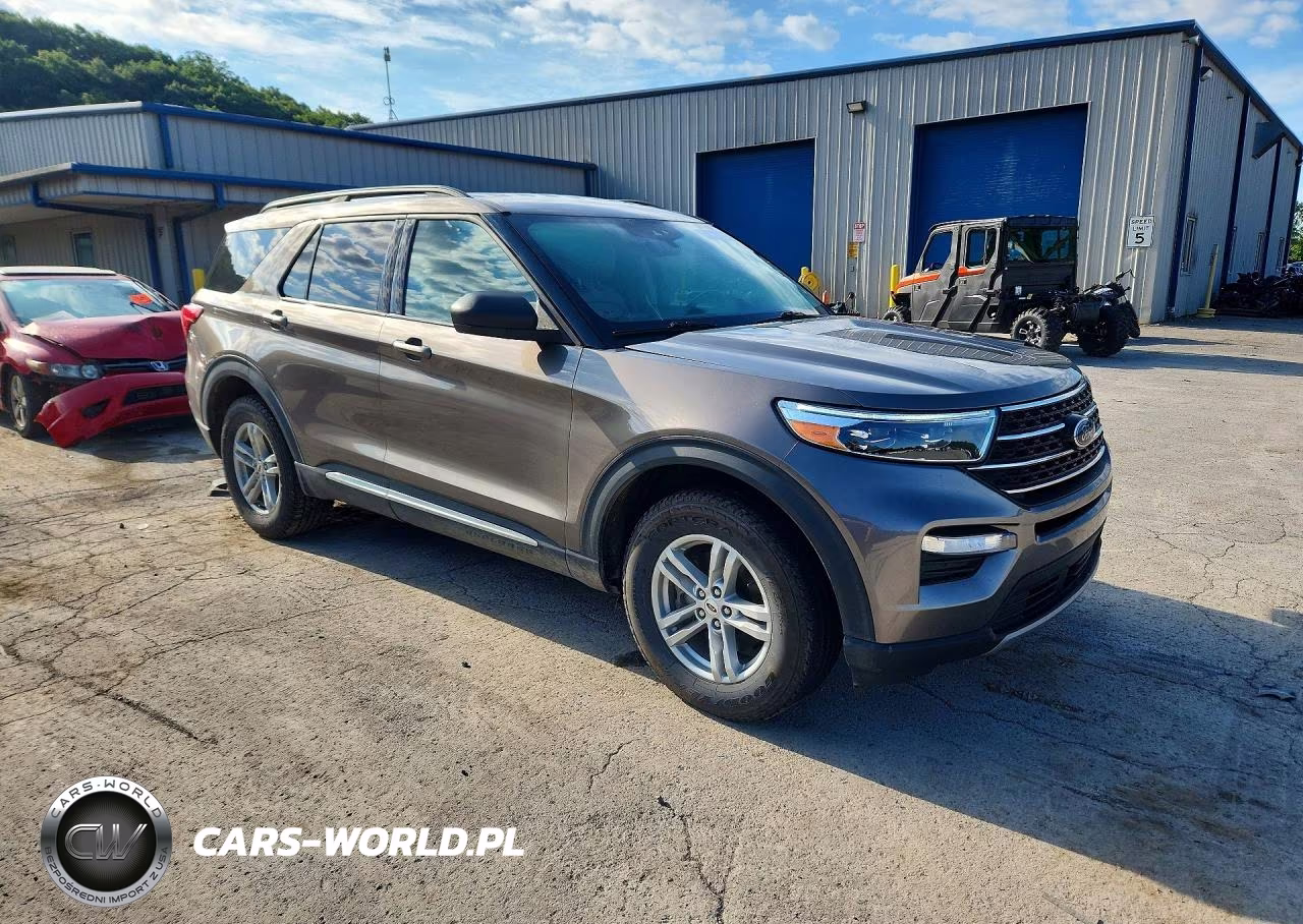 2021 Ford Explorer Xlt VIN:1FMSK8DH6MGB93930 - 4