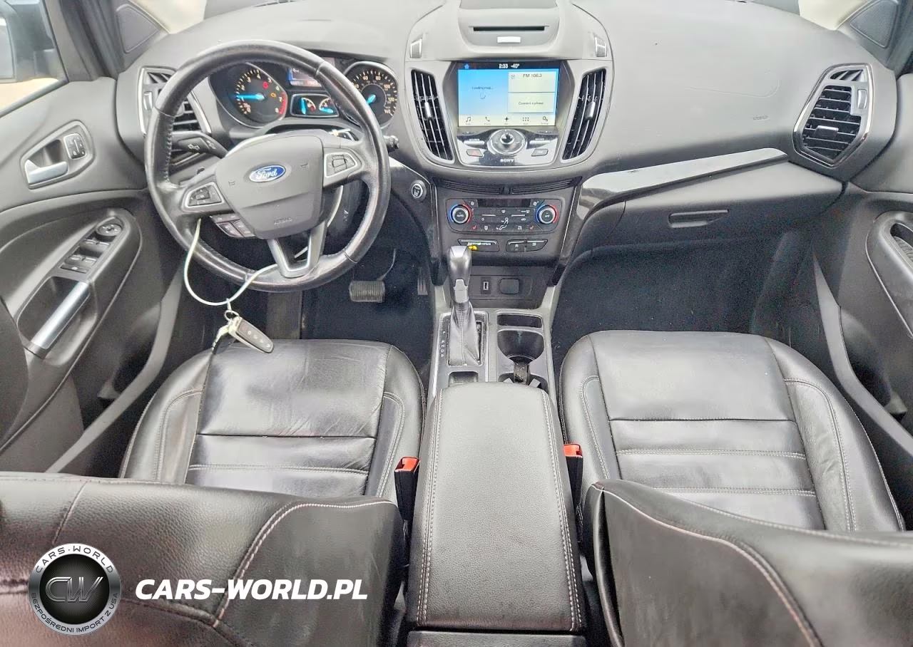 2017 Ford Escape Titanium VIN:1FMCU9J9XHUB97889 - 8