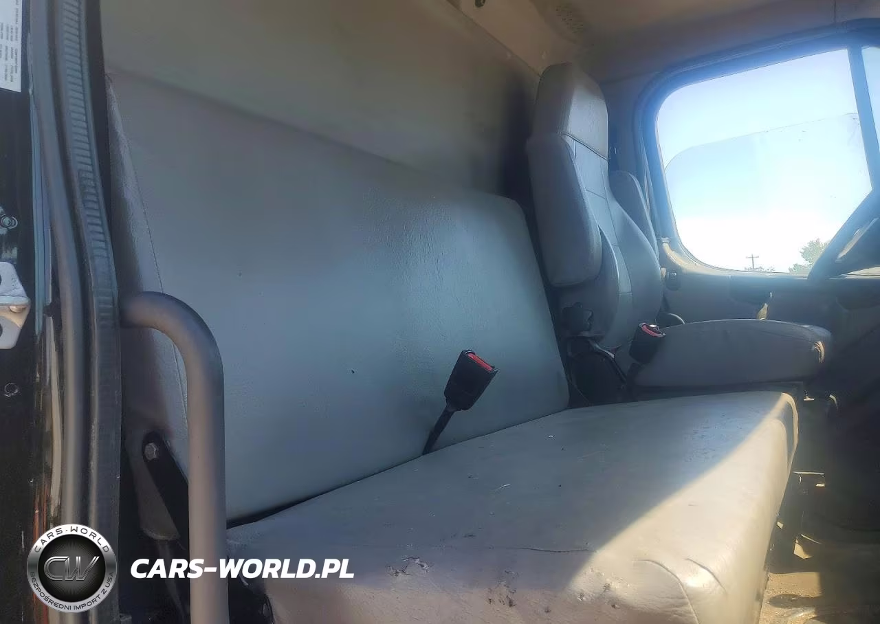 2020 Freightliner Business Class M2 Box Truck VIN:3ALACWFC9LDLU2871 - 11