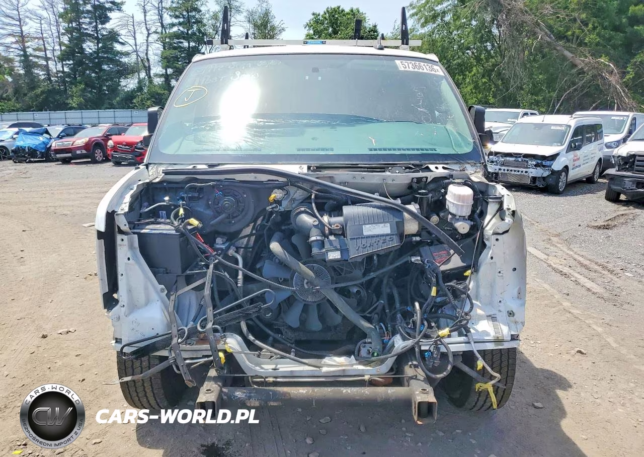 2019 GMC Savana G2500 VIN:1GTW7AFG0K1337961 - 5