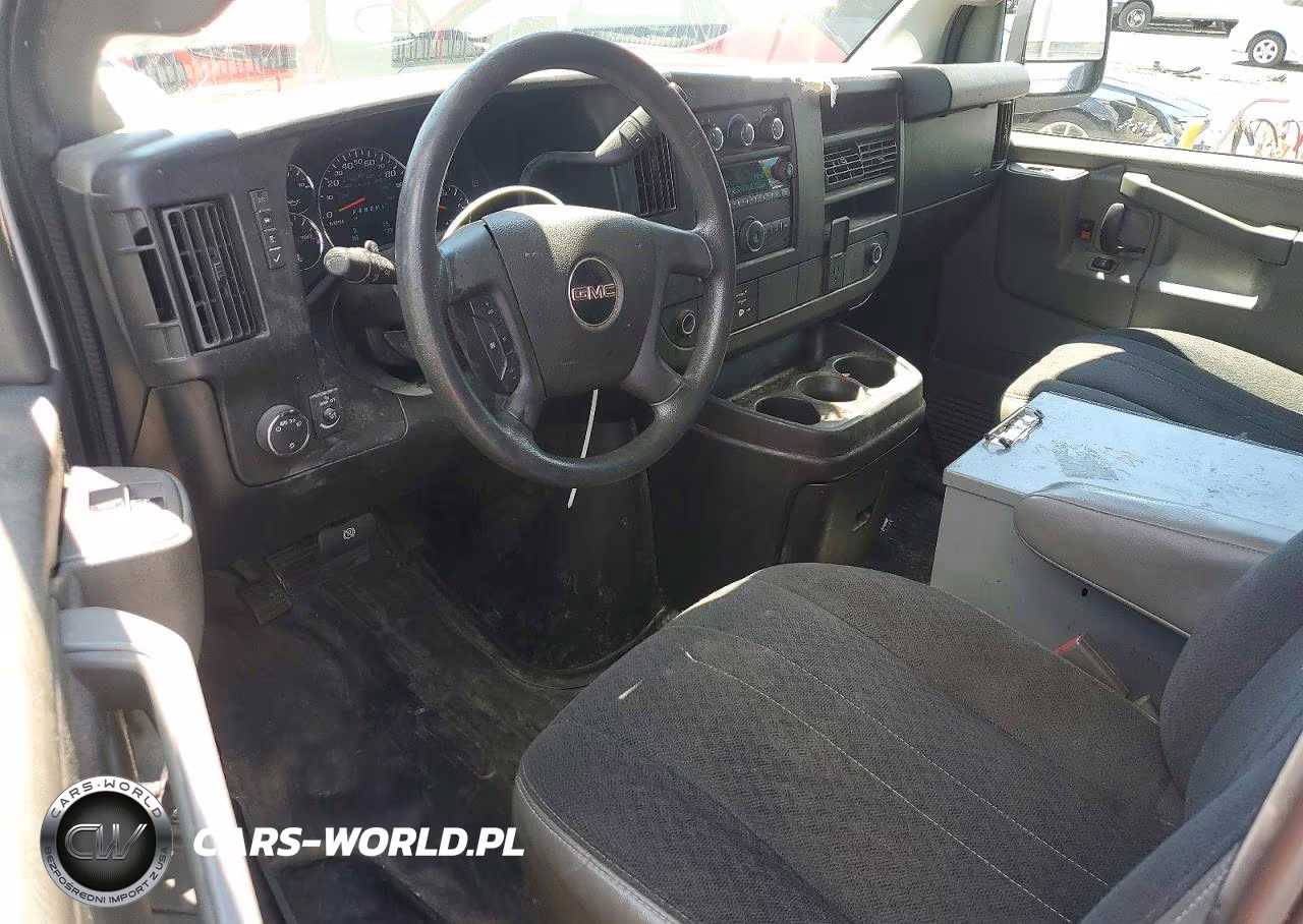 2019 GMC Savana G2500 VIN:1GTW7AFG0K1337961 - 8