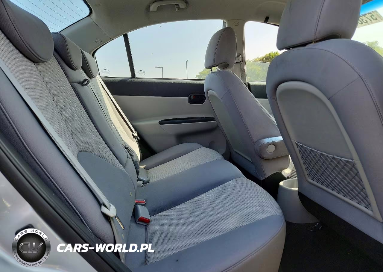 2010 Hyundai Accent Gls VIN:KMHCN4AC8AU454940 - 10