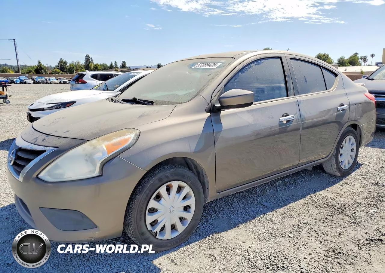 2016 Nissan Versa 1.6 Sv