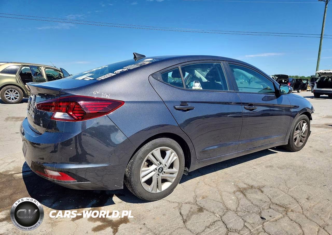 2020 Hyundai Elantra Value Edition VIN:5NPD84LF4LH618124 - 3