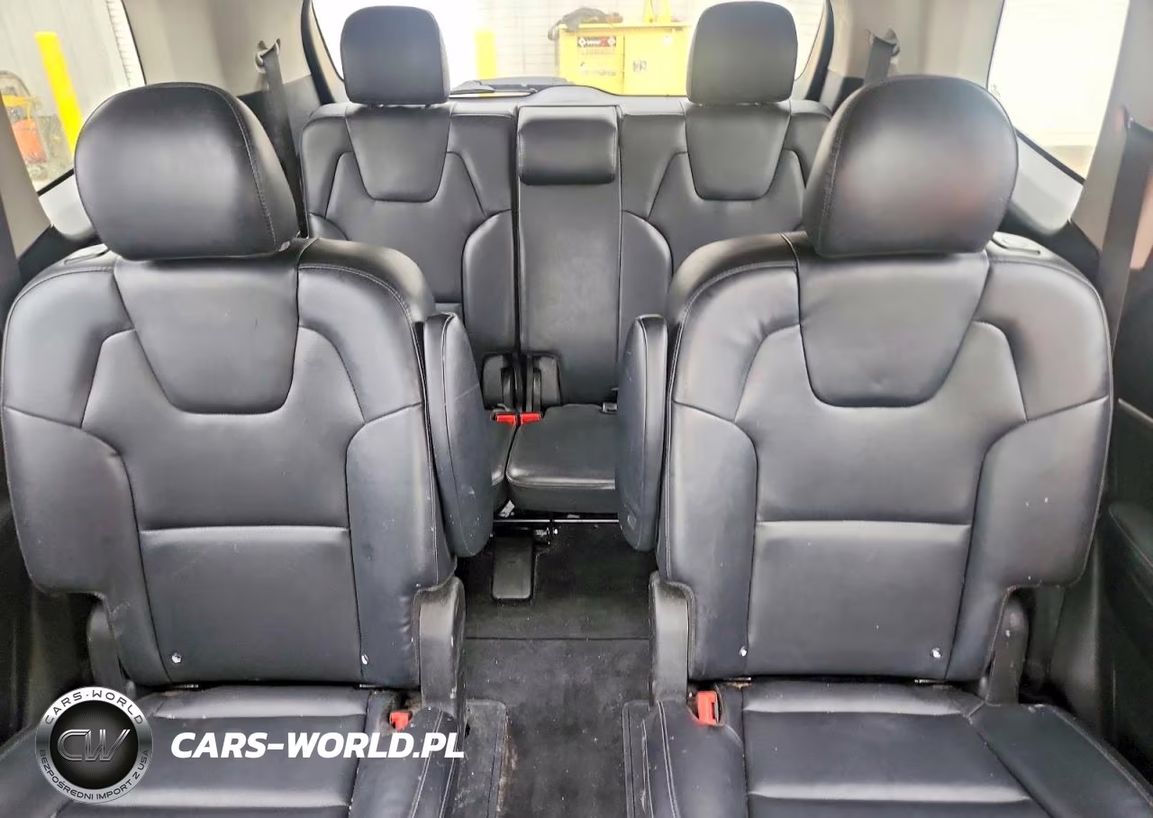 2020 Kia Telluride S VIN:5XYP6DHCXLG018328 - 10