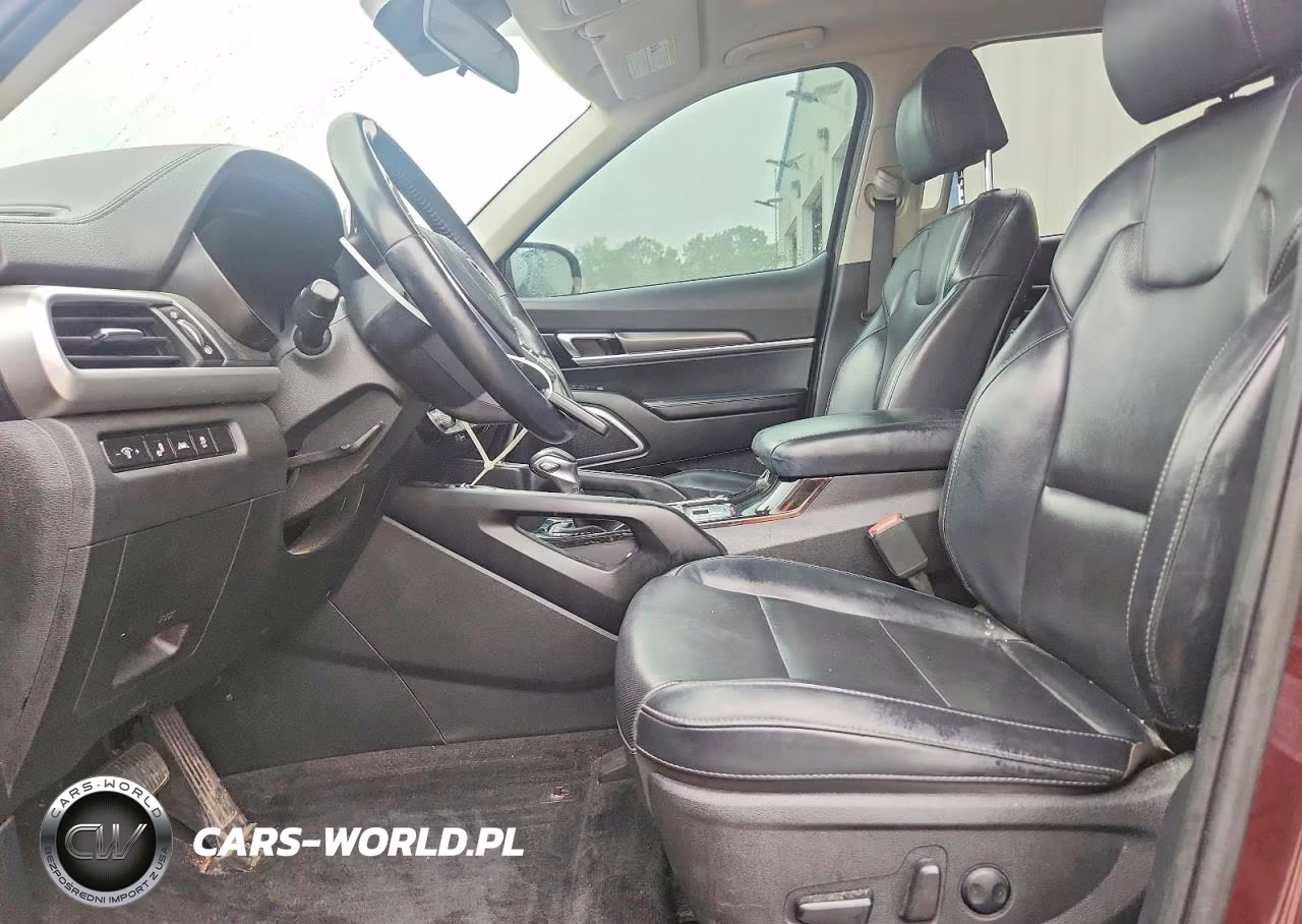 2020 Kia Telluride S VIN:5XYP6DHCXLG018328 - 7