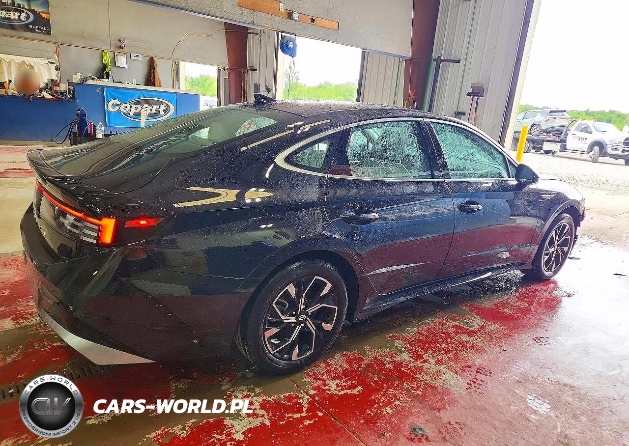 2024 Hyundai Sonata Sel VIN:KMHL64JA4RA368825 - 3