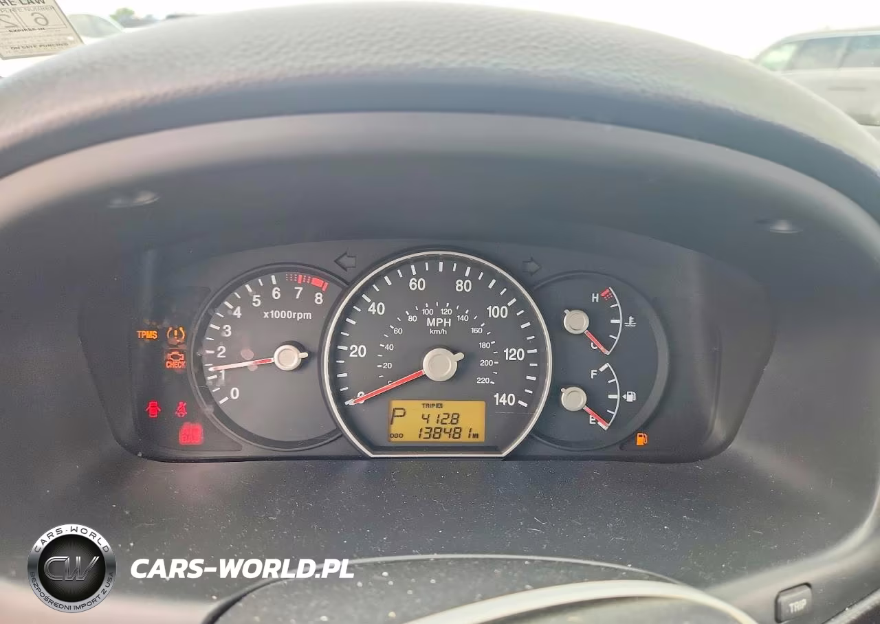 2009 Kia Rondo Base VIN:KNAFG528797271788 - 9