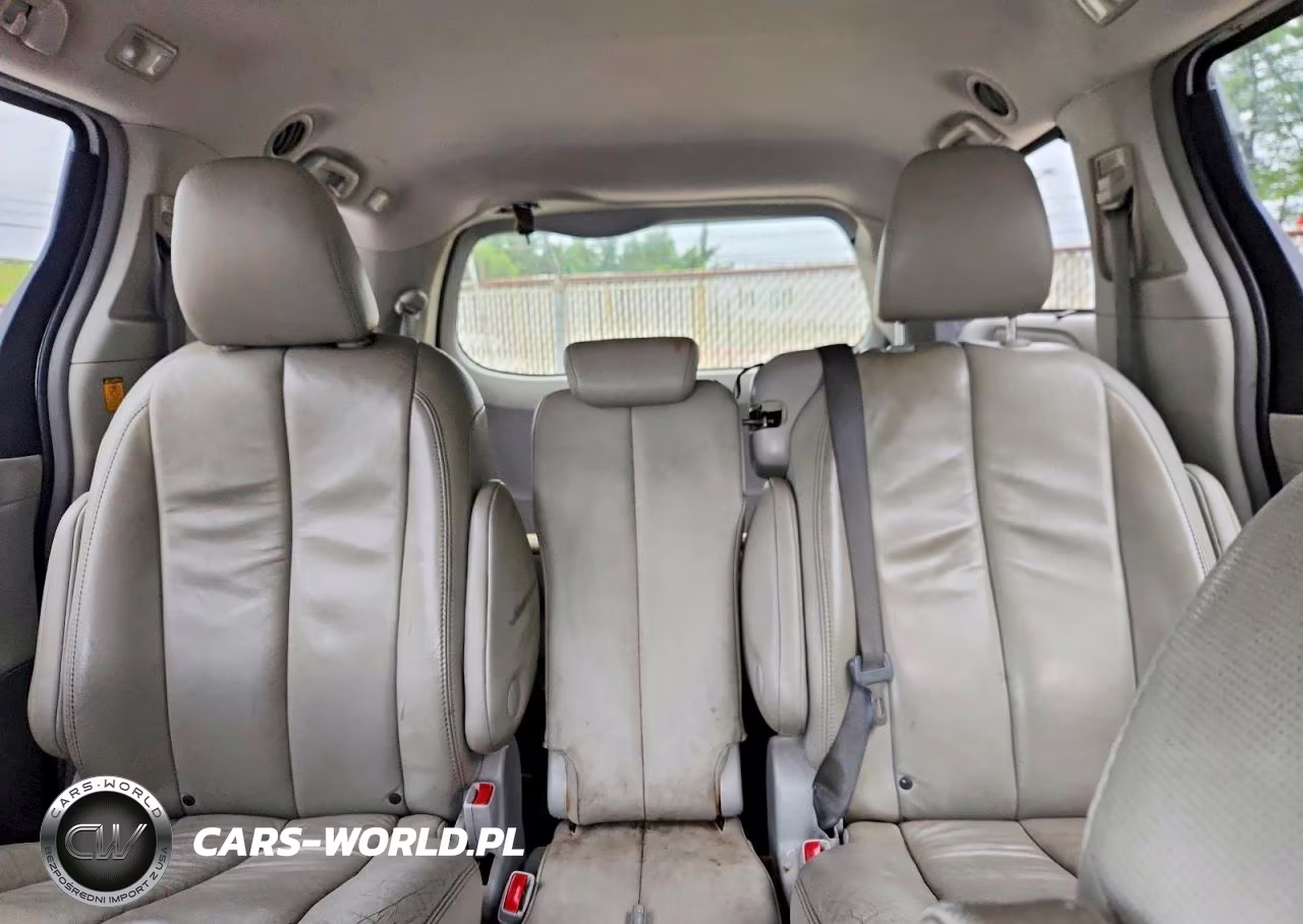 2013 Toyota Sienna Xle 8-Passenger VIN:5TDYK3DC2DS382540 - 10