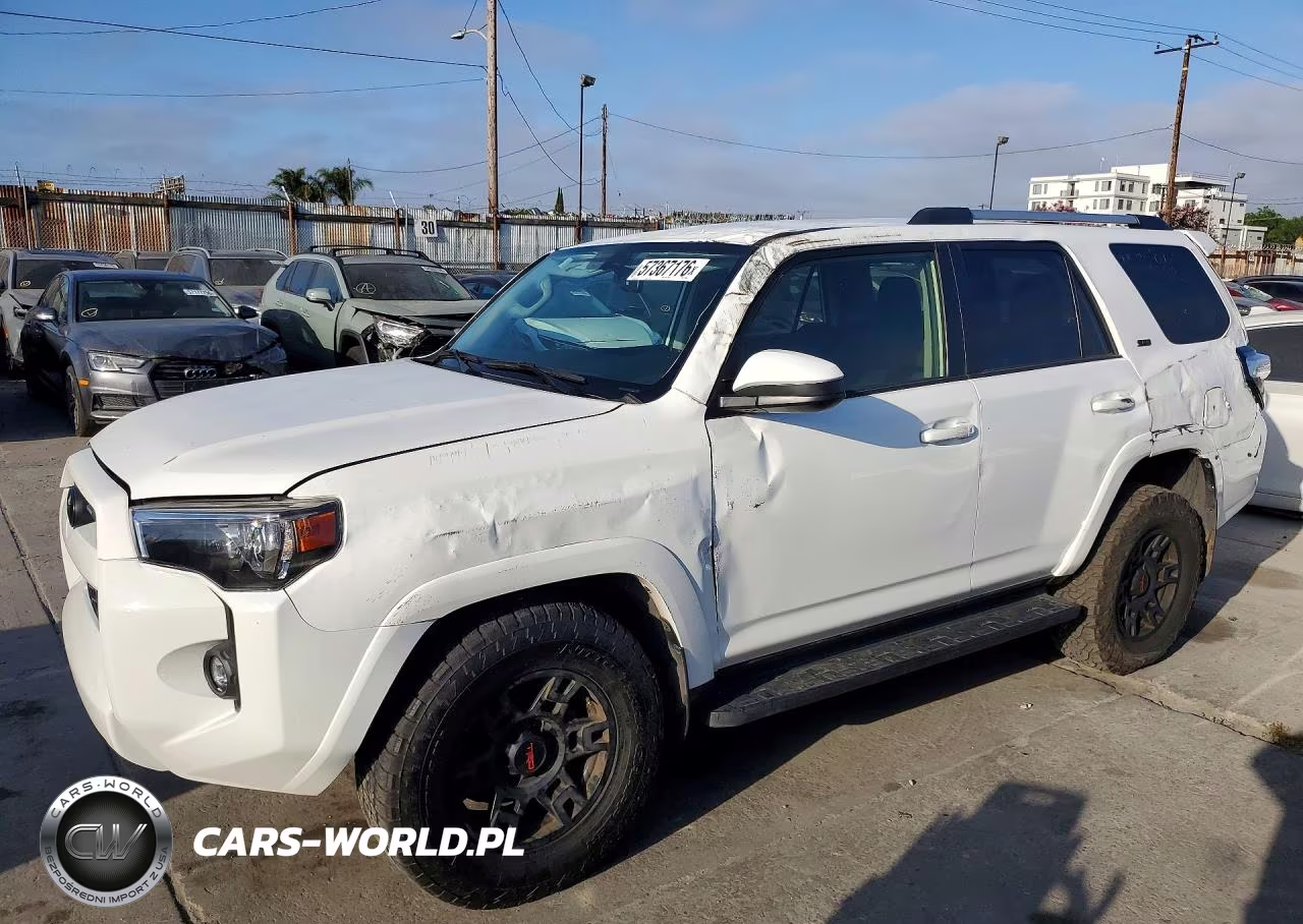 2023 Toyota 4Runner Sr5 – zdjęcie 1 z 13