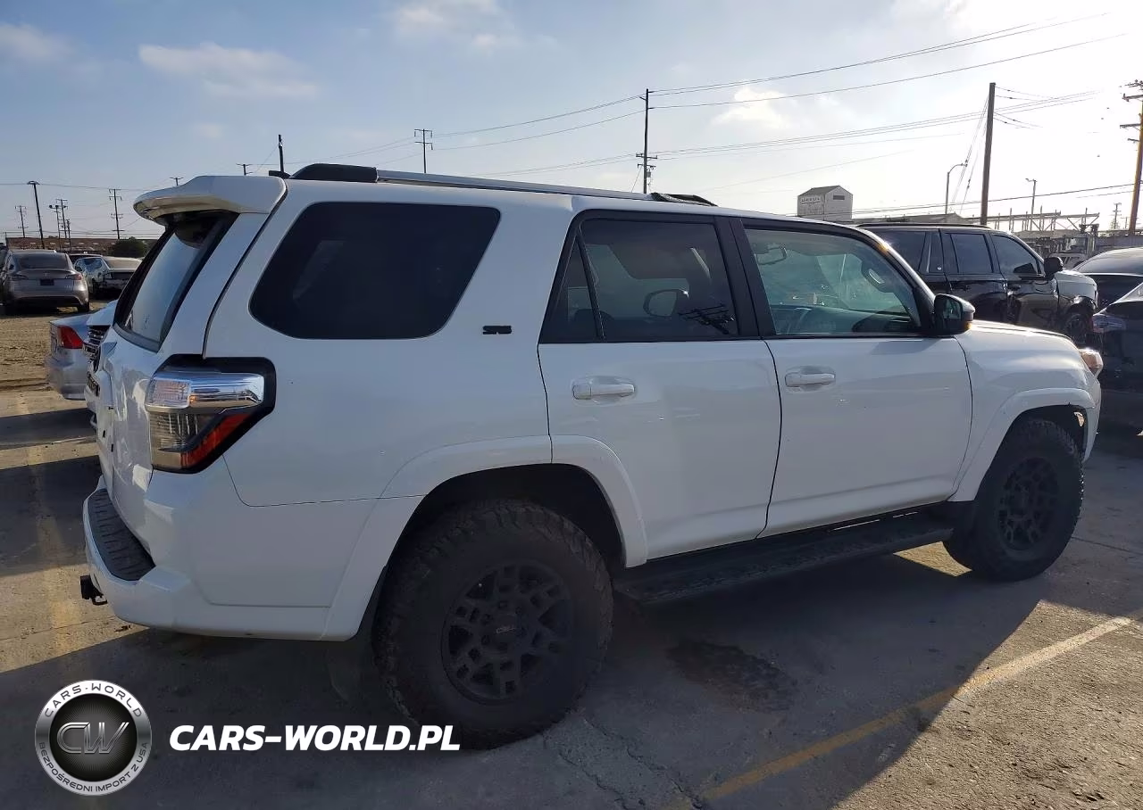 2023 Toyota 4Runner Sr5 VIN:JTEEU5JR1P5291900 - 3
