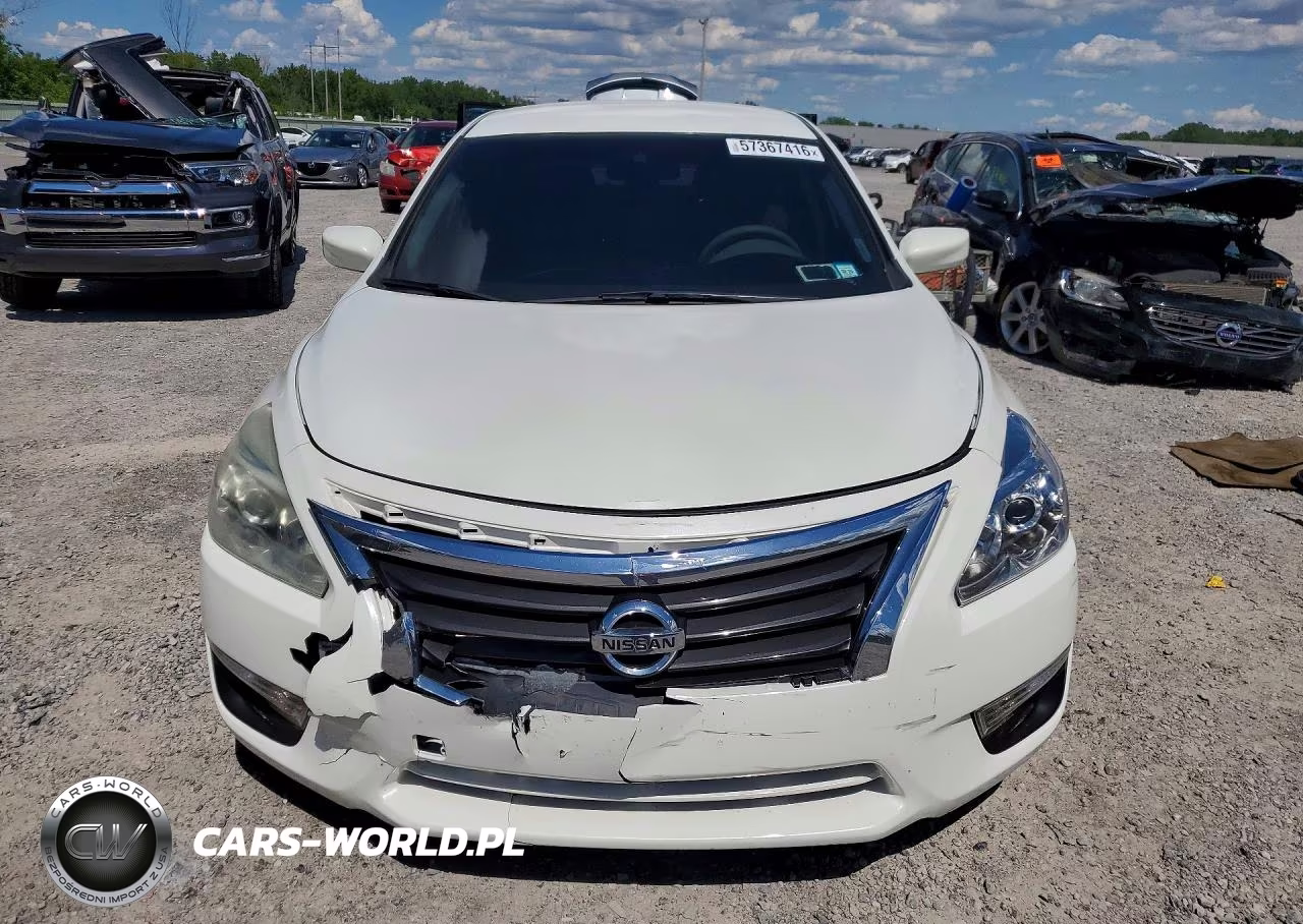 2014 Nissan Altima 2.5 S VIN:1N4AL3AP2EN244533 - 5