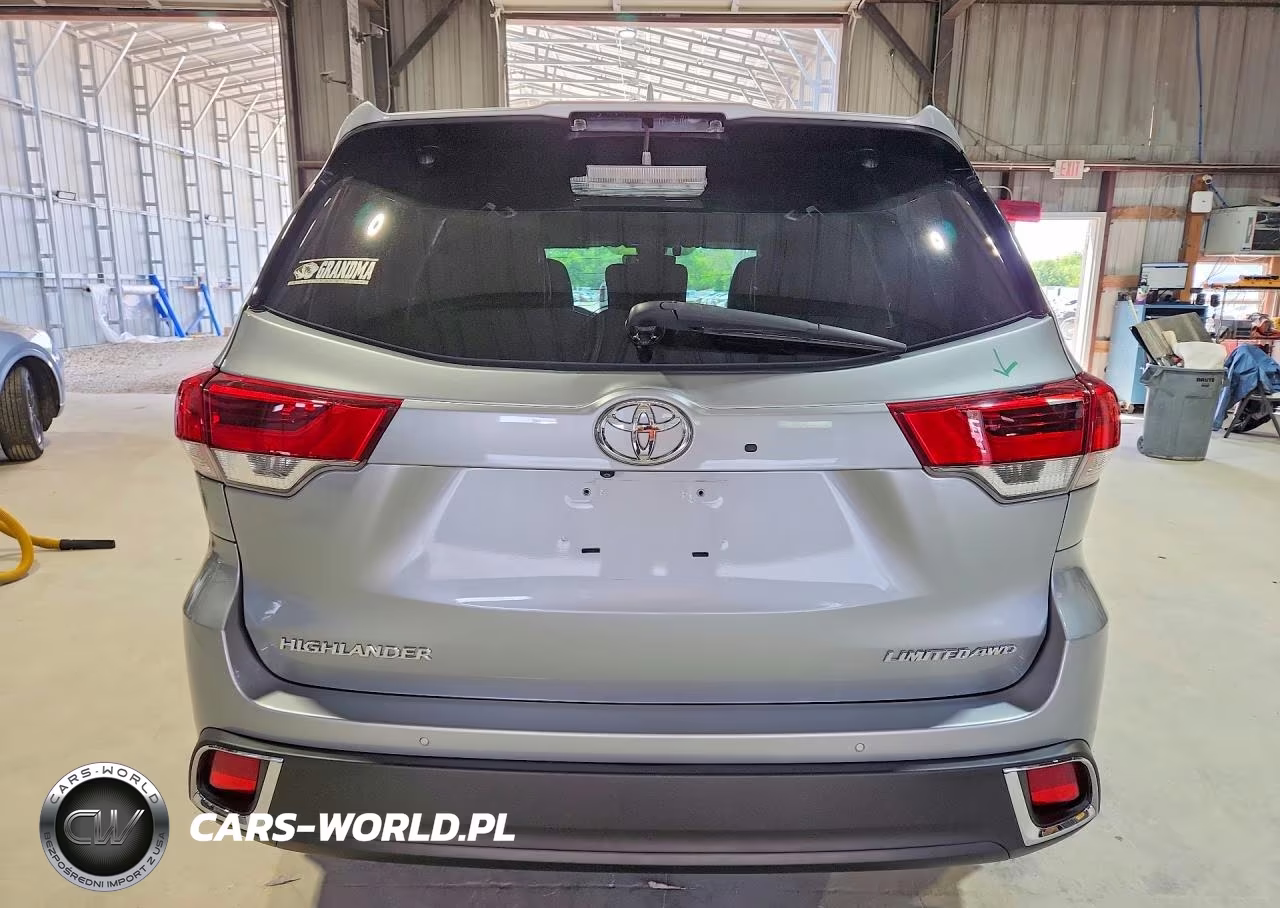 2019 Toyota Highlander Limited Platinum VIN:5TDDZRFH7KS737494 - 6