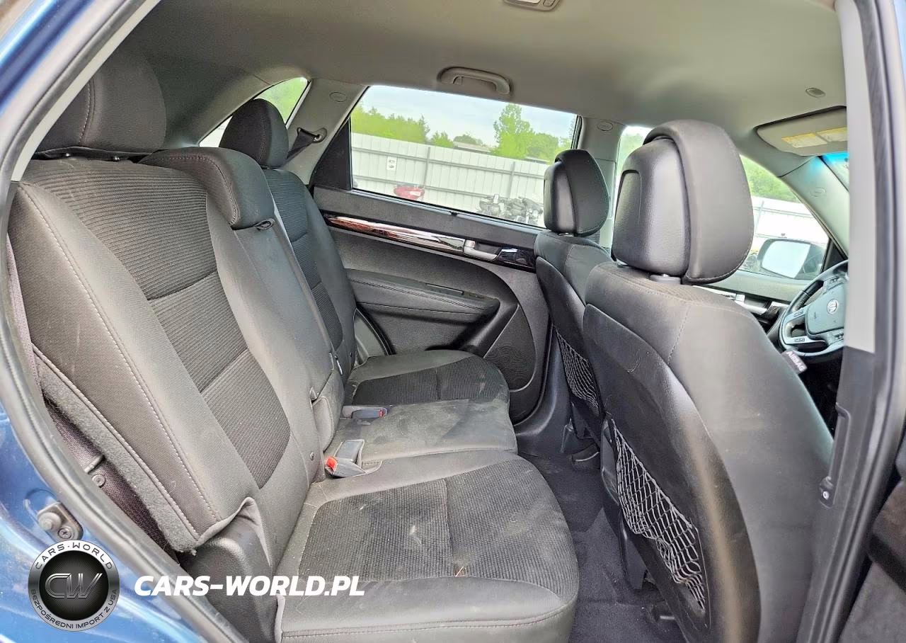 2015 Kia Sorento Lx VIN:5XYKT4A6XFG579804 - 11
