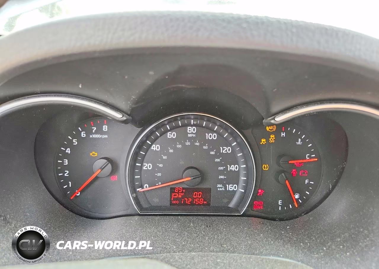 2015 Kia Sorento Lx VIN:5XYKT4A6XFG579804 - 9