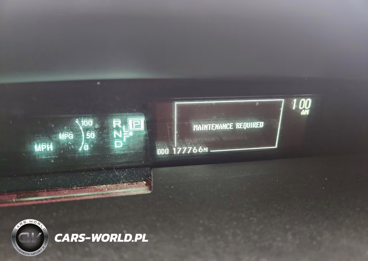 2012 Toyota Prius Two VIN:JTDKN3DU3C1551630 - 9