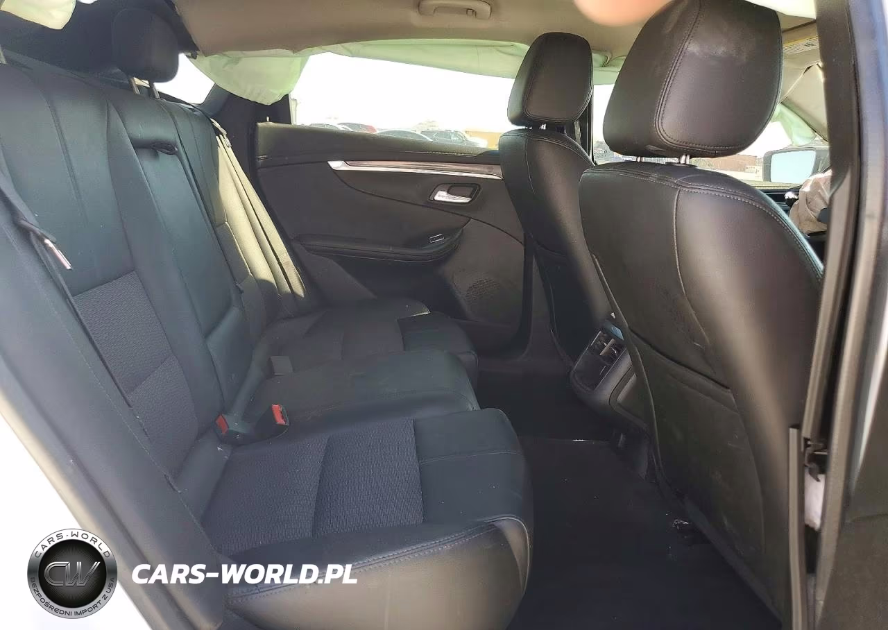 2018 Chevrolet Impala Lt VIN:2G1105S33J9173018 - 10