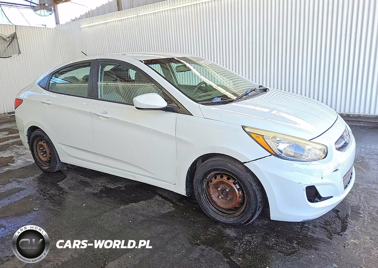 2015 Hyundai Accent Gls VIN:KMHCT4AE9FU860546 - 4