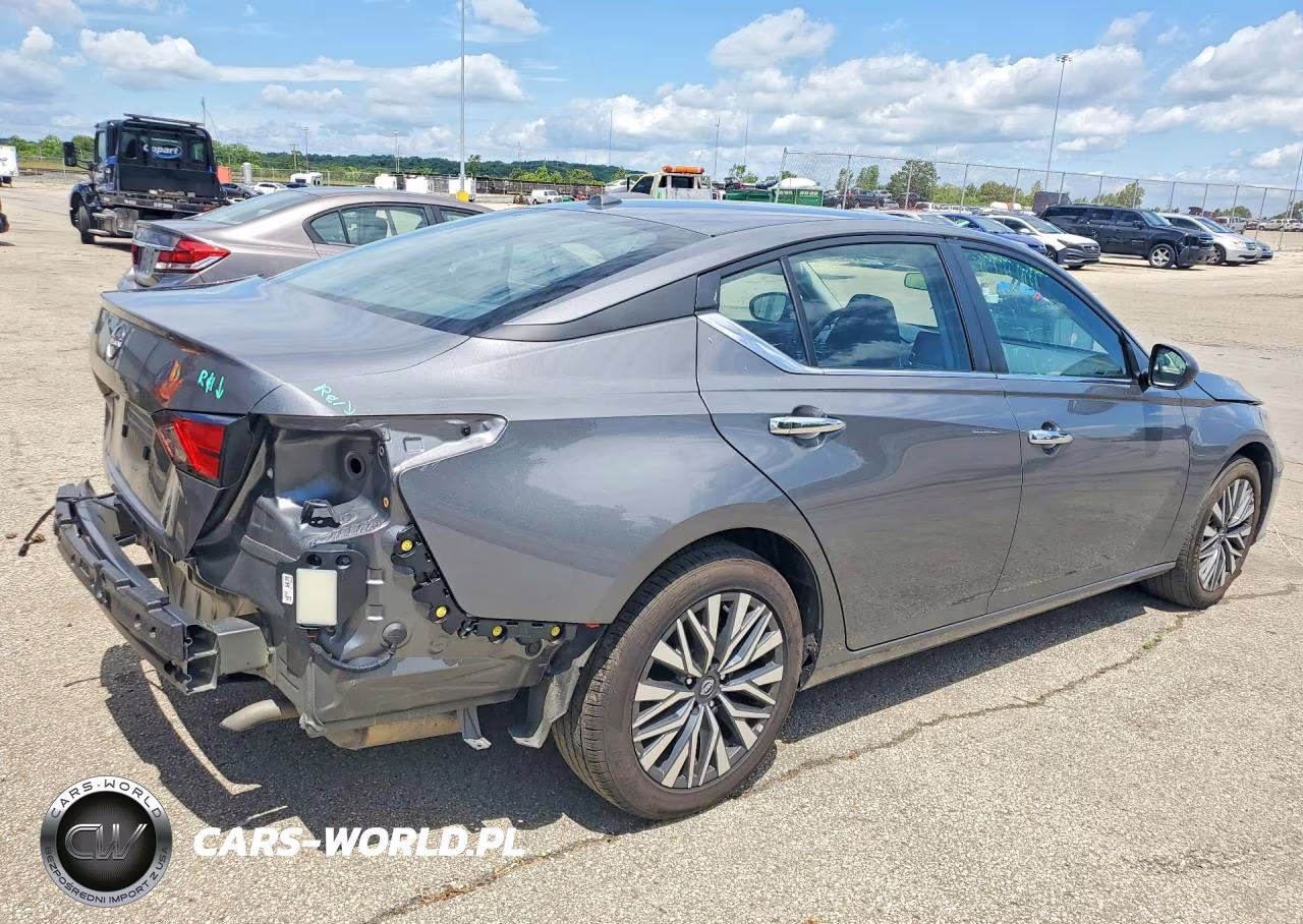2025 Nissan Altima Sv VIN:1N4BL4DV4SN337666 - 3
