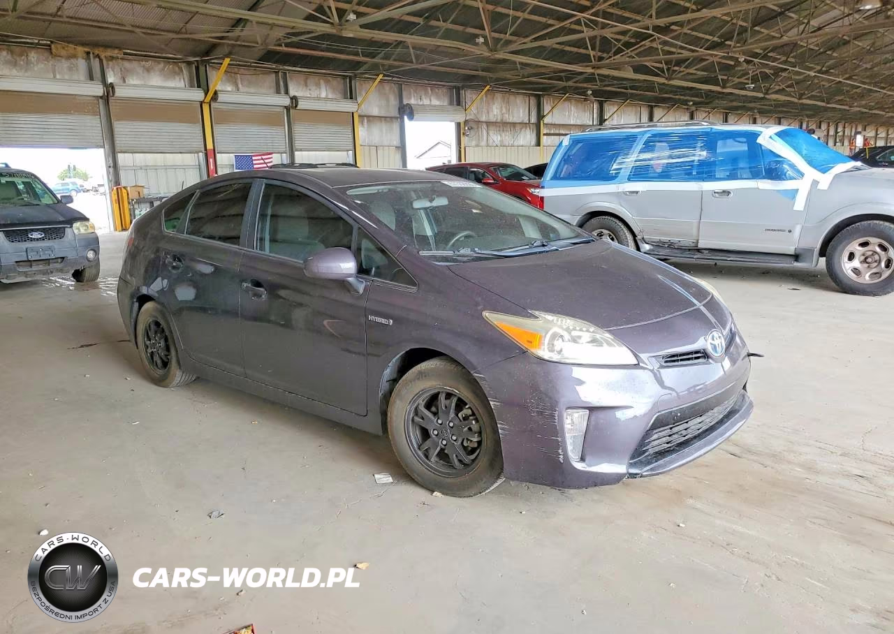 2012 Toyota Prius Two VIN:JTDKN3DU7C1613353 - 4