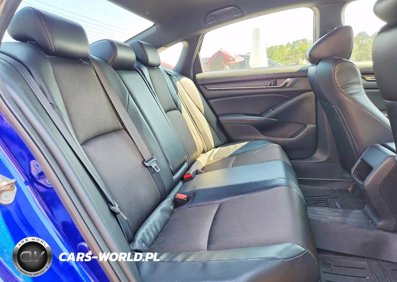 2018 Honda Accord Sport VIN:1HGCV1F39JA140793 - 10