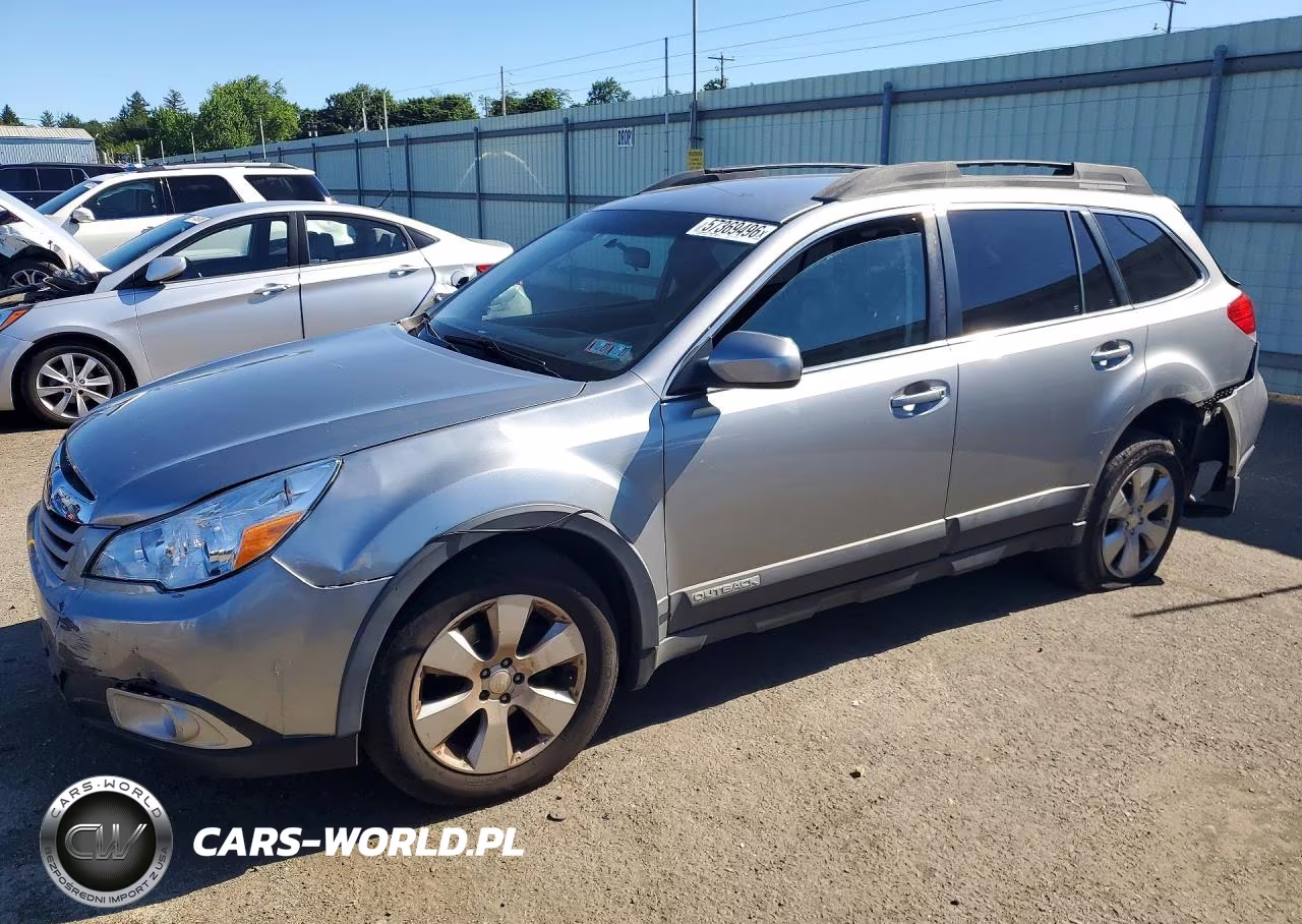 2010 Subaru Outback – zdjęcie 1 z 14