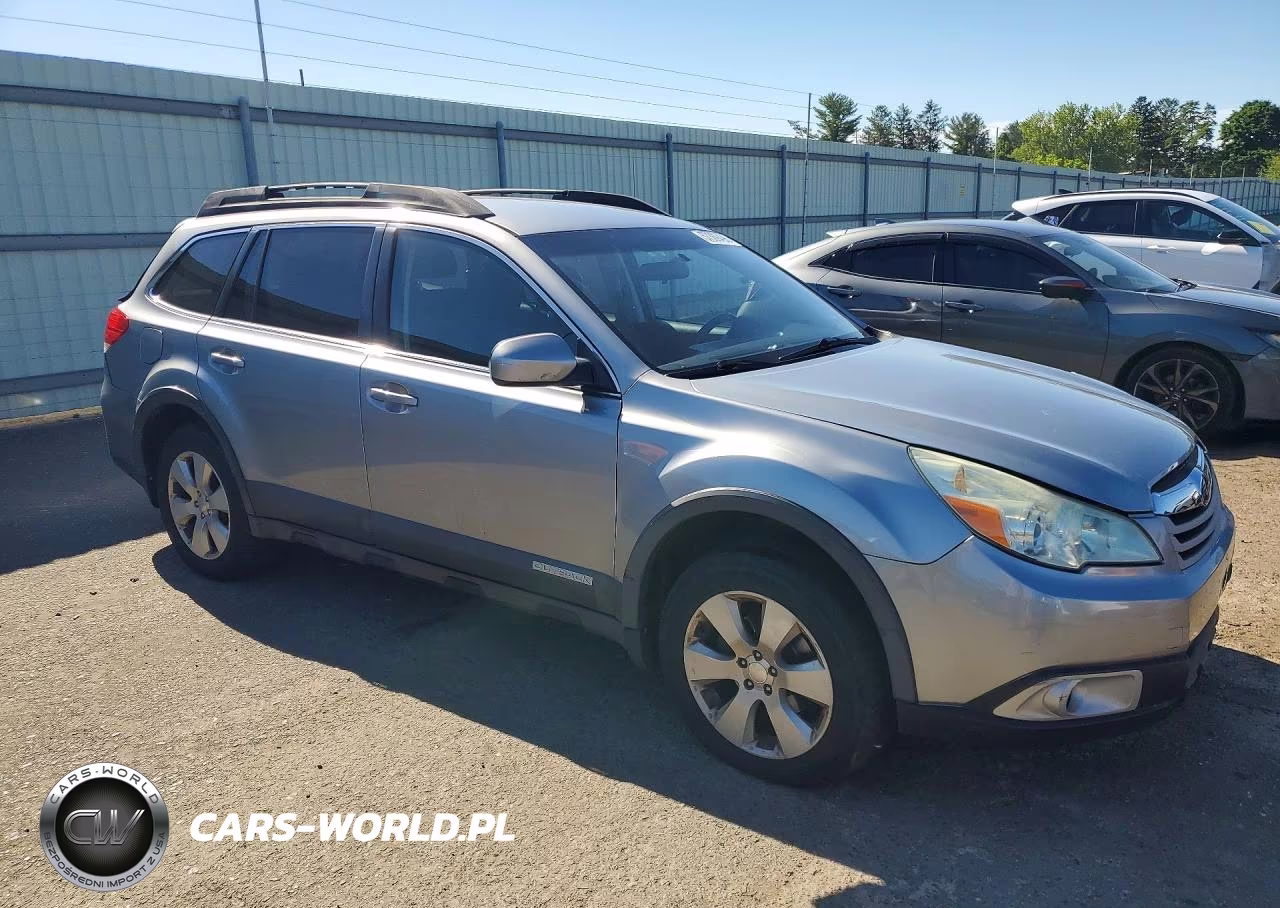 2010 Subaru Outback VIN:4S4BRBCC2A3378624 - 4