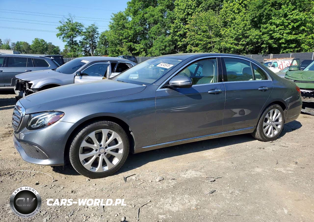 2017 Mercedes-Benz E 300
