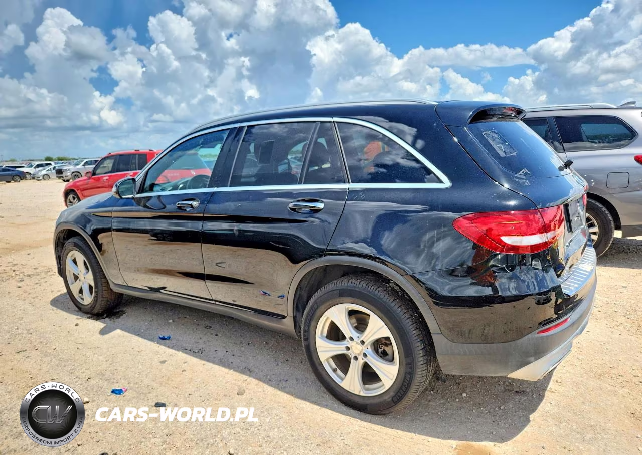 2017 Mercedes-Benz Glc 300 VIN:WDC0G4JB3HF135463 - 2