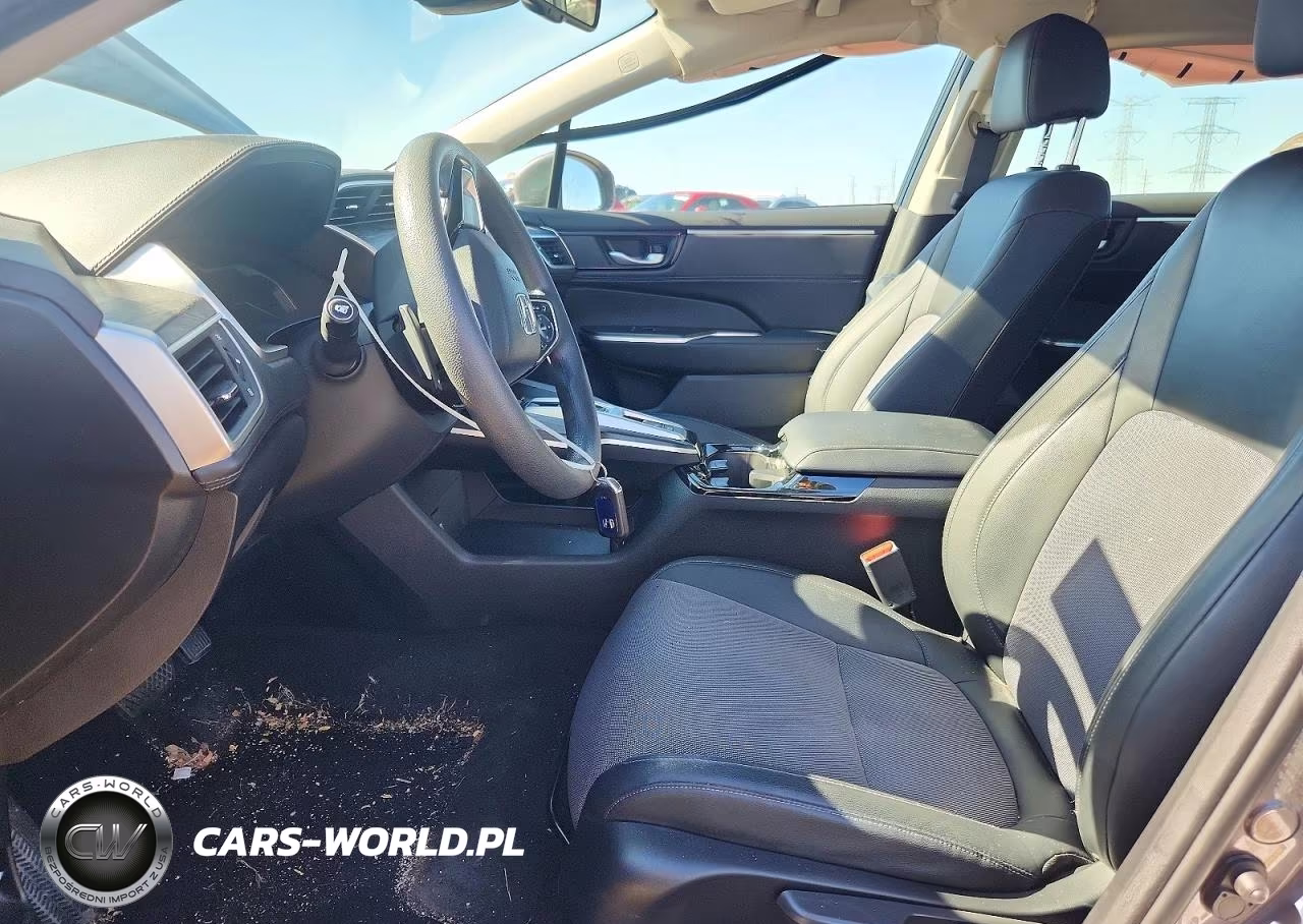 2019 Honda Clarity VIN:JHMZC5F15KC000362 - 7