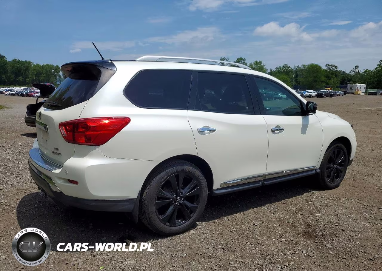 2017 Nissan Pathfinder S VIN:5N1DR2MM8HC681398 - 3