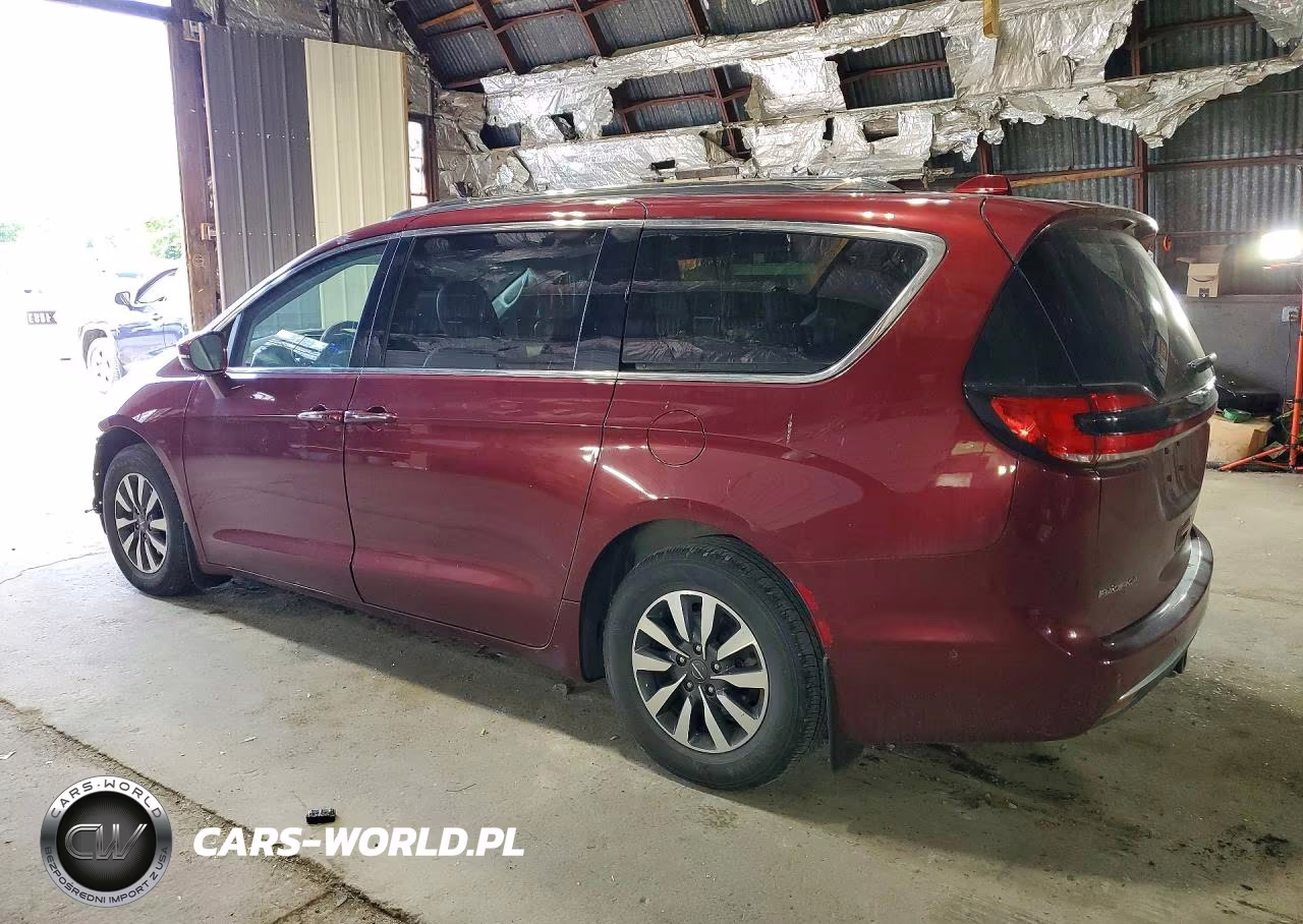 2021 Chrysler Pacifica Touring L VIN:2C4RC1BG8MR504242 - 2