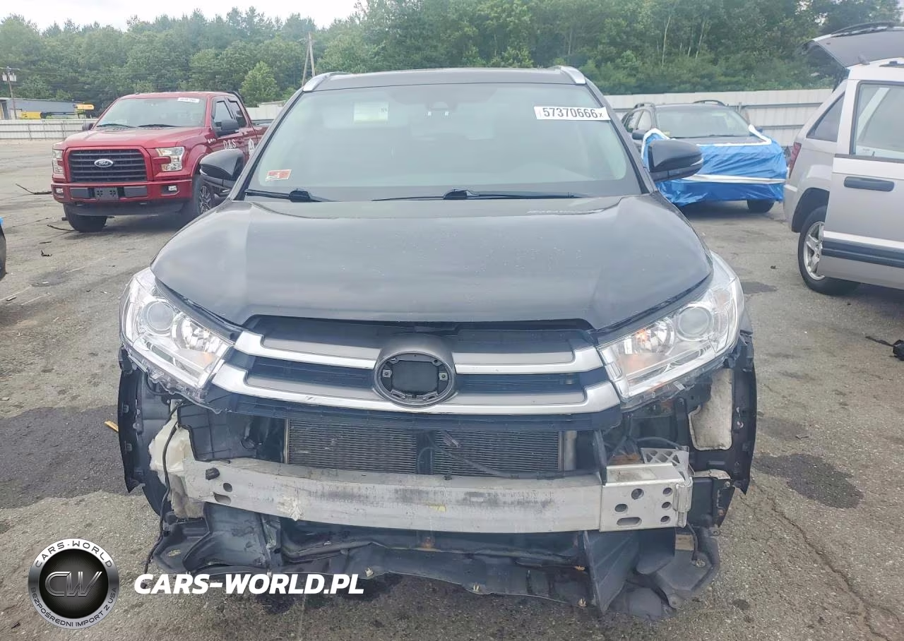 2018 Toyota Highlander Xle VIN:5TDKZRFHXJS538705 - 5