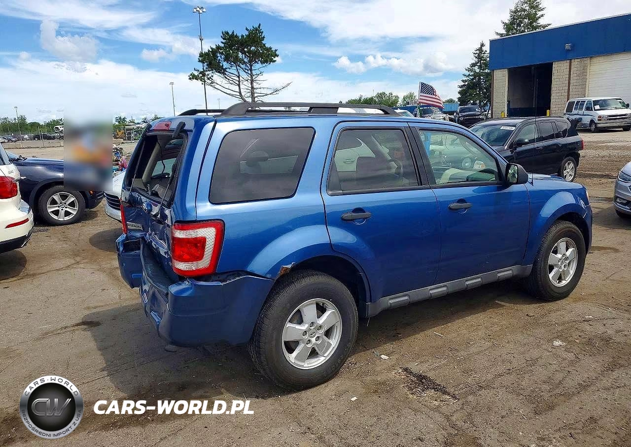 2010 Ford Escape Xlt VIN:1FMCU9DG0AKB52472 - 3