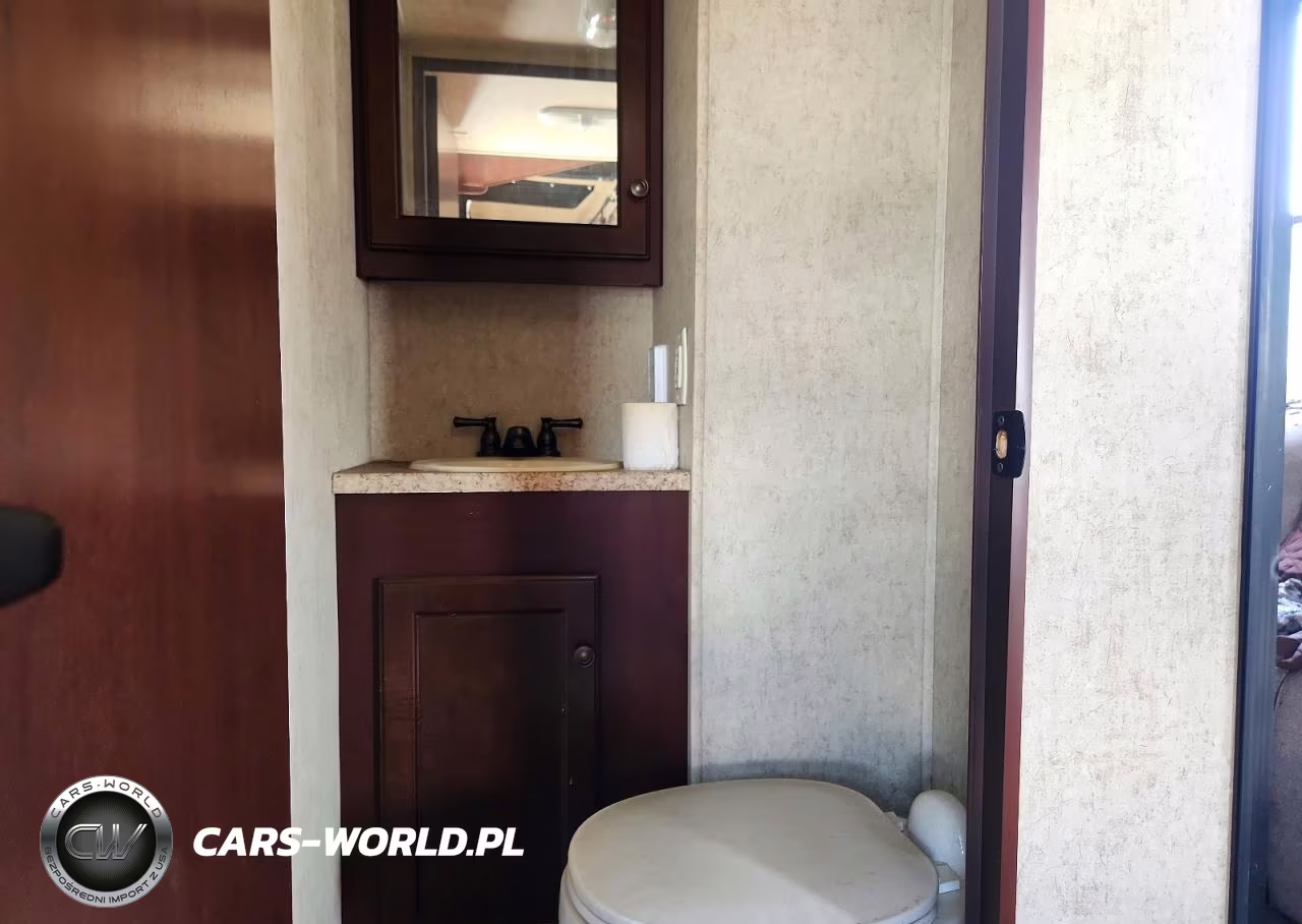2014 Heartland Cyclone Camper VIN:5SFCG4335EE265901 - 8