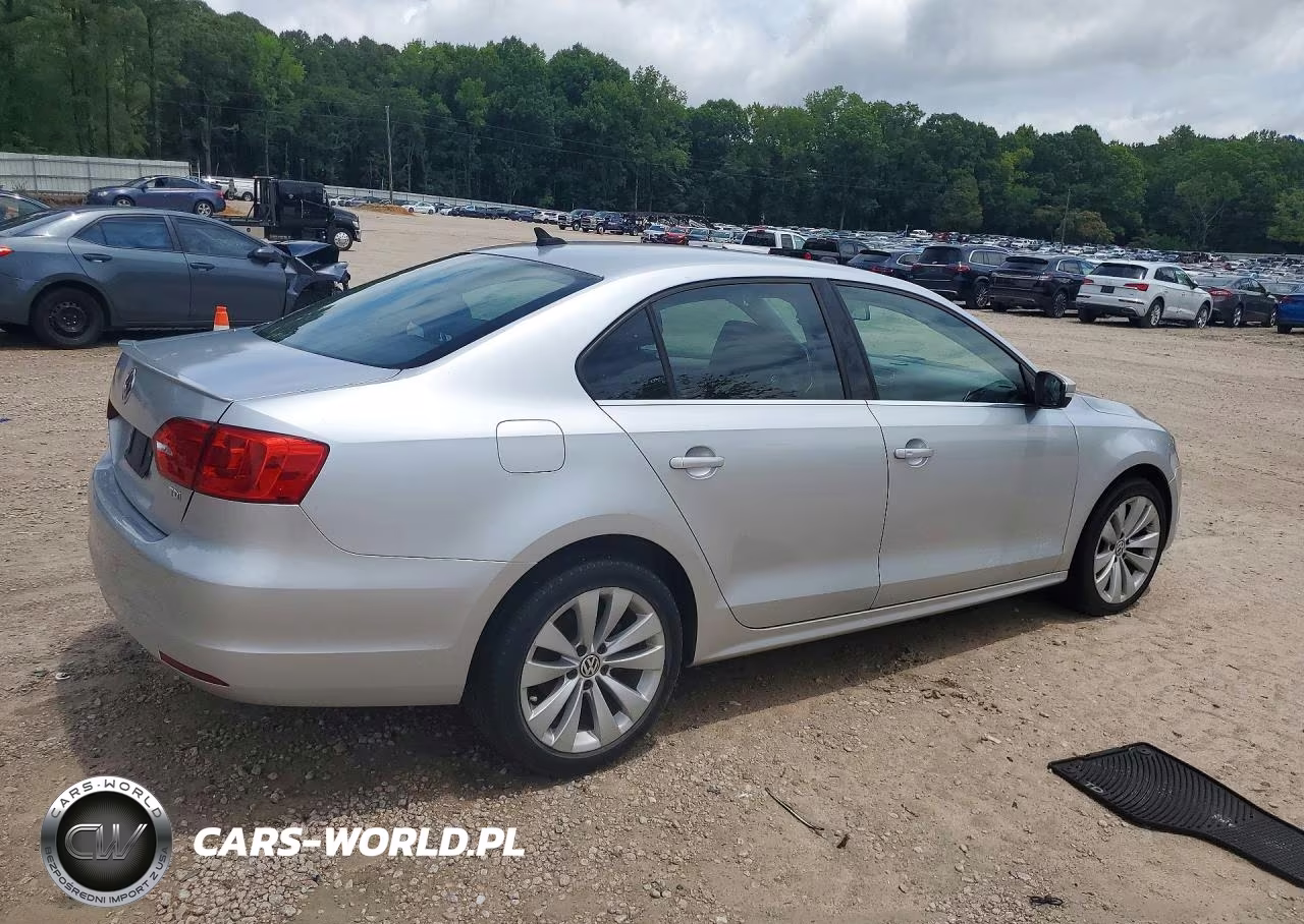 2012 Volkswagen Jetta Tdi VIN:3VWLL7AJ4CM005351 - 3