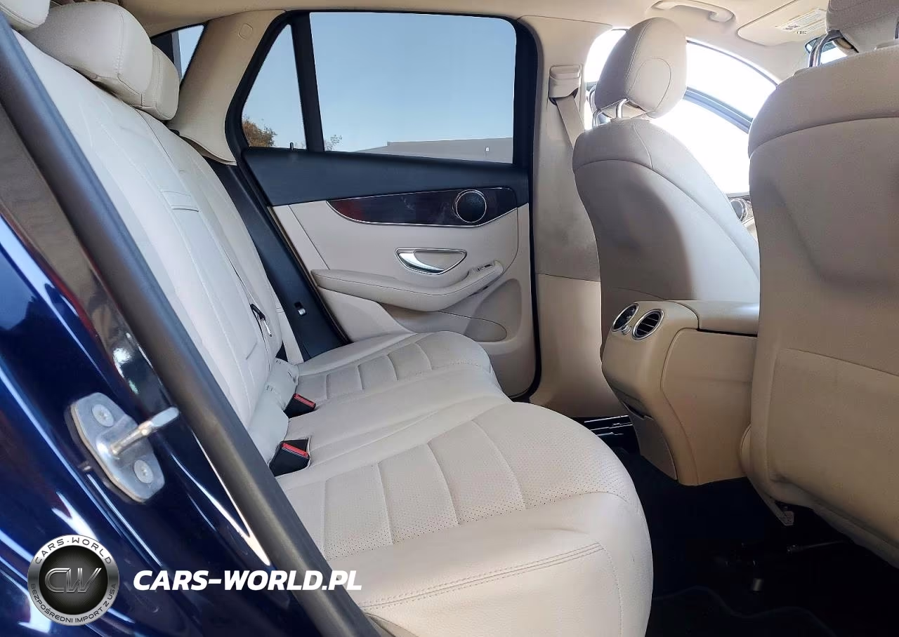 2017 Mercedes-Benz Glc 300 4Matic VIN:WDC0G4KB7HF146271 - 10