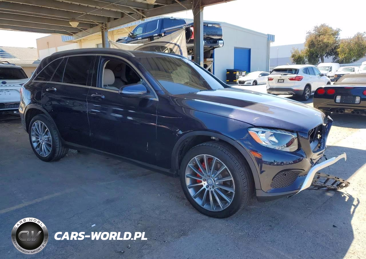 2017 Mercedes-Benz Glc 300 4Matic VIN:WDC0G4KB7HF146271 - 4