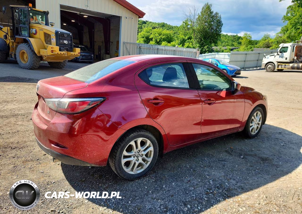 2018 Toyota Yaris Ia Base VIN:3MYDLBYV7JY318887 - 3
