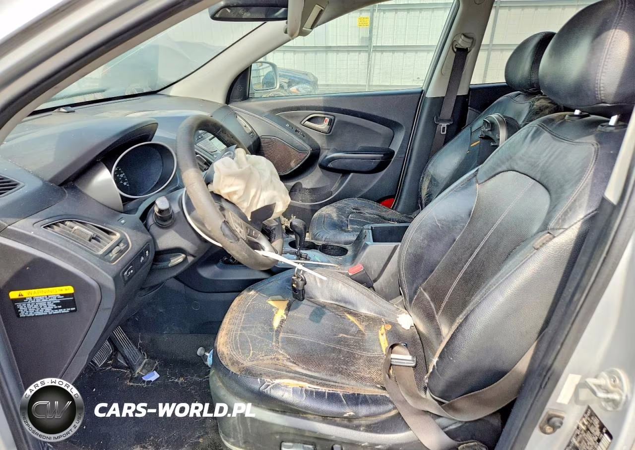 2012 Hyundai Tucson Limited VIN:KM8JU3AC8CU513024 - 7