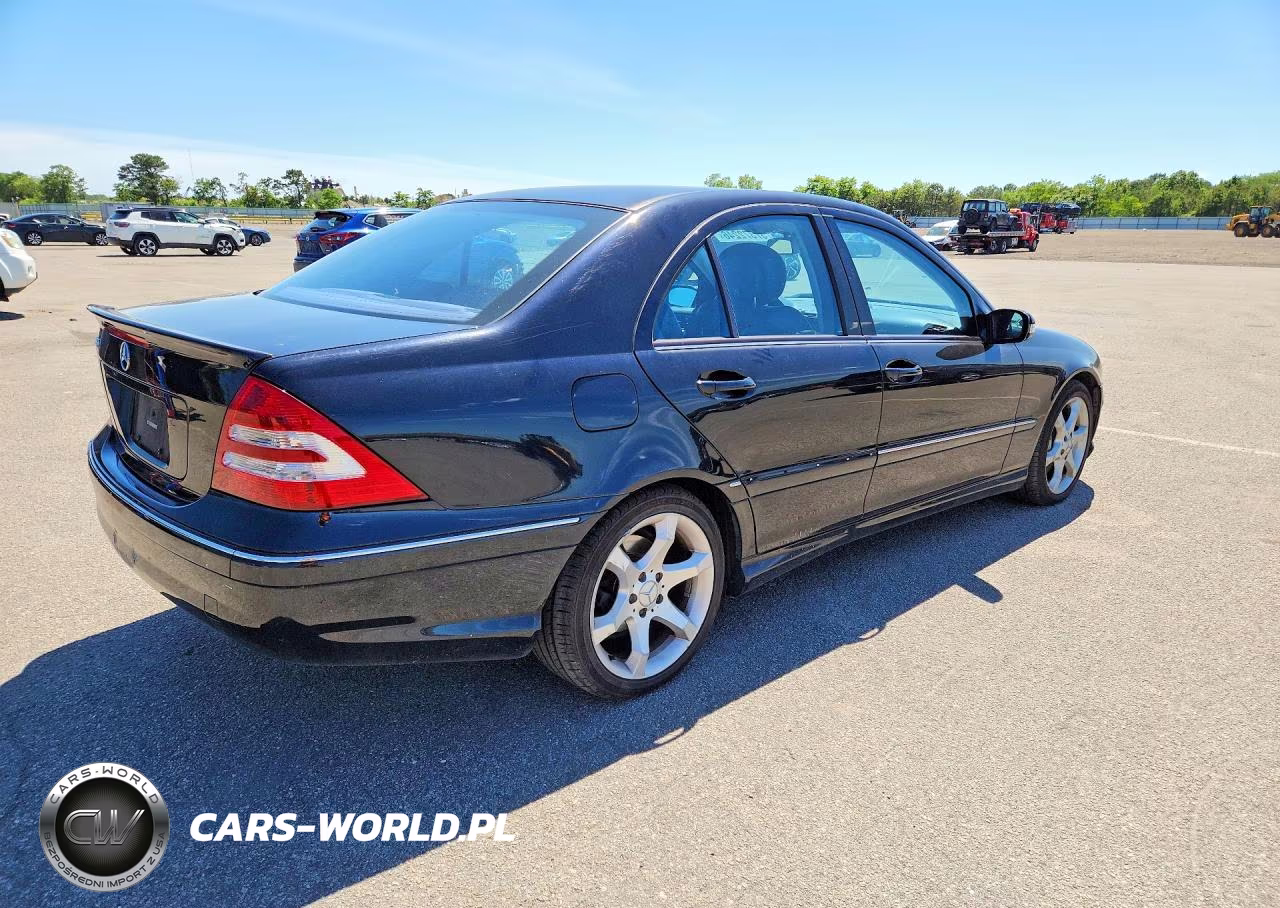 2007 Mercedes-Benz C 230 VIN:WDBRF52H77F933180 - 3