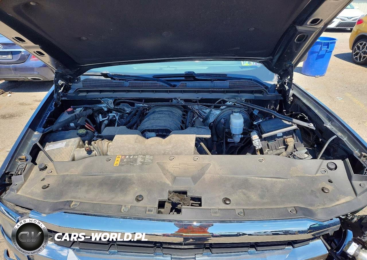 2018 Chevrolet Silverado K1500 Lt VIN:3GCUKREC6JG251993 - 11