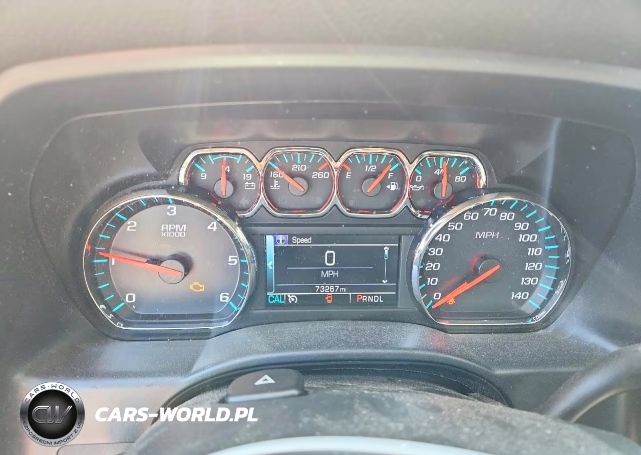 2018 Chevrolet Silverado K1500 Lt VIN:3GCUKREC6JG251993 - 9