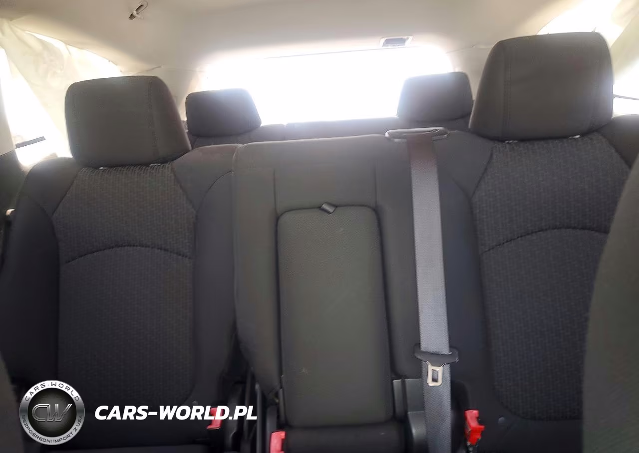 2010 Chevrolet Traverse Lt VIN:1GNLRFED0AS108164 - 10