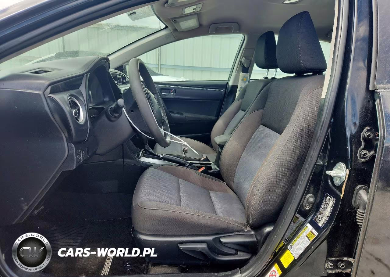 2018 Toyota Corolla Le VIN:5YFBURHE0JP829448 - 7